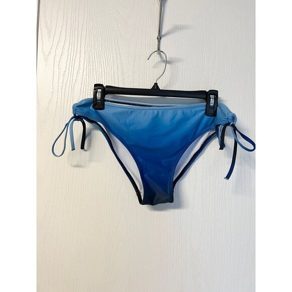 Bikini Bottom - Picture 1 of 4